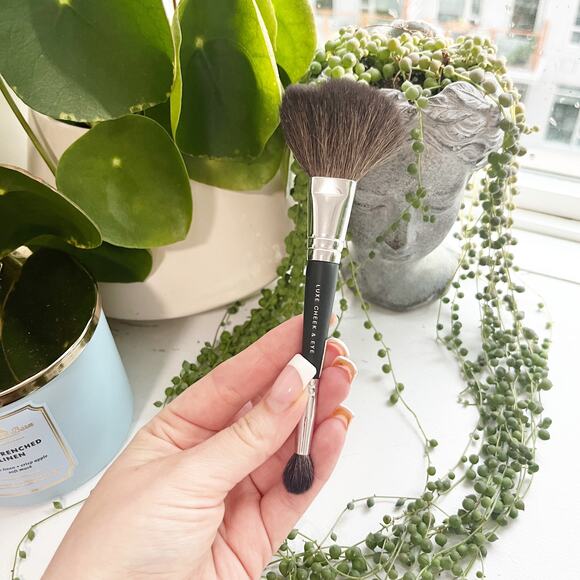 BareMinerals Luxe Cheek & Eye Brush - Picture 1 of 2